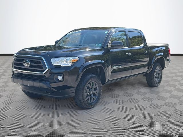 Used 2023 Toyota Tacoma SR5 AWD/4WD image 3
