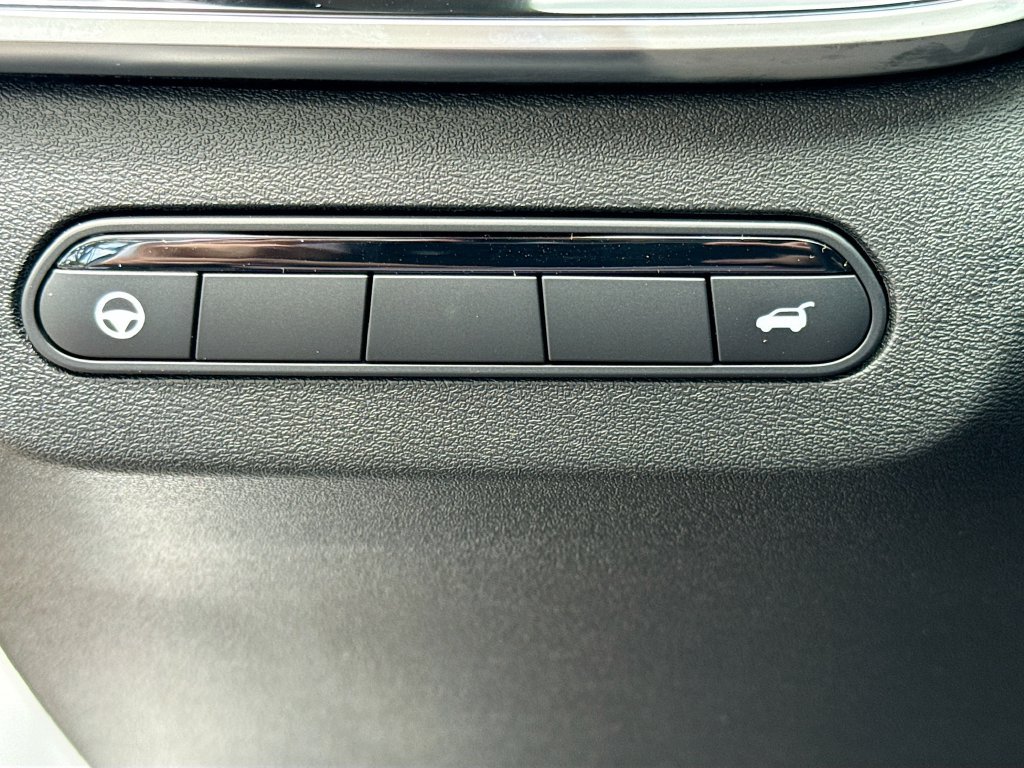 New 2027 INFINITI QX60 Luxe w/ Cargo Package FWD image 10