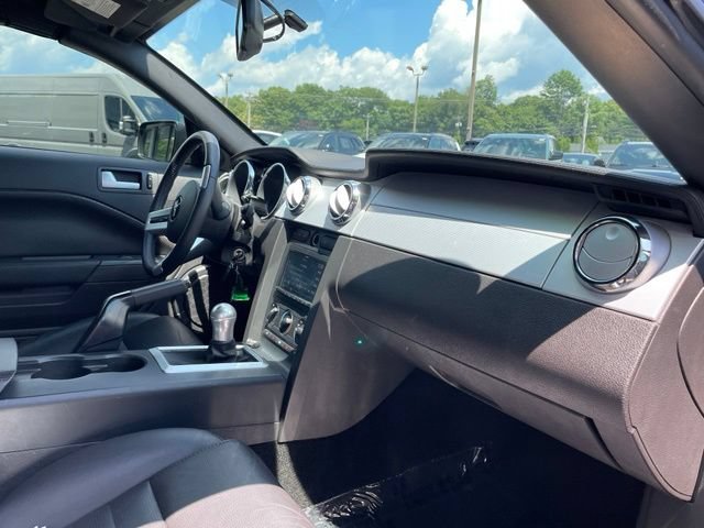 Used 2007 Ford Mustang GT Premium RWD image 35