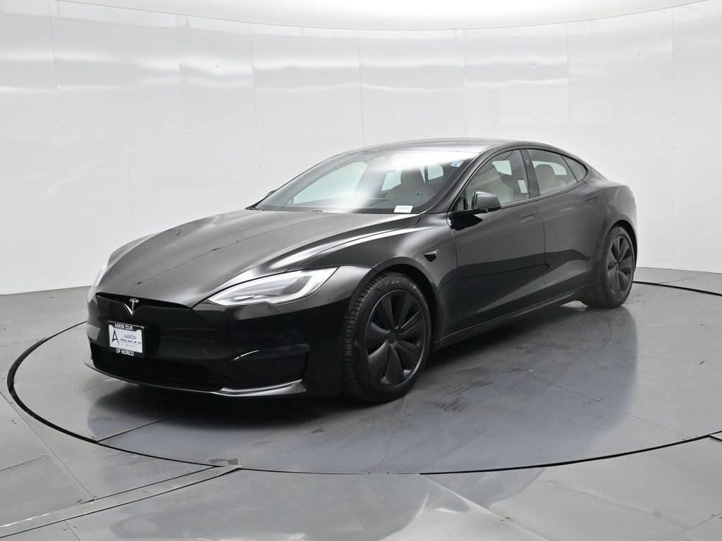 Used 2021 Tesla Model S Plaid image 2