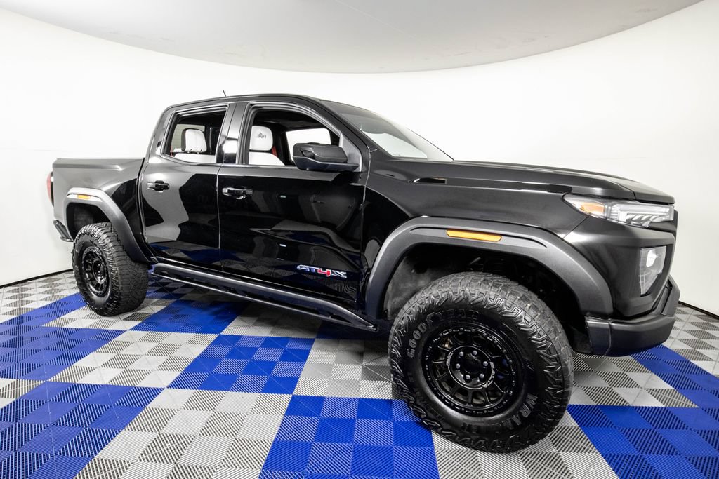 Used 2024 GMC Canyon AT4X w/ AT4X AEV Edition AWD/4WD image 3