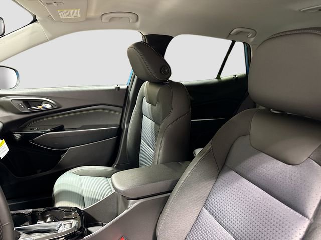 New 2026 Chevrolet Trax LT w/ Driver Confidence Package image 23