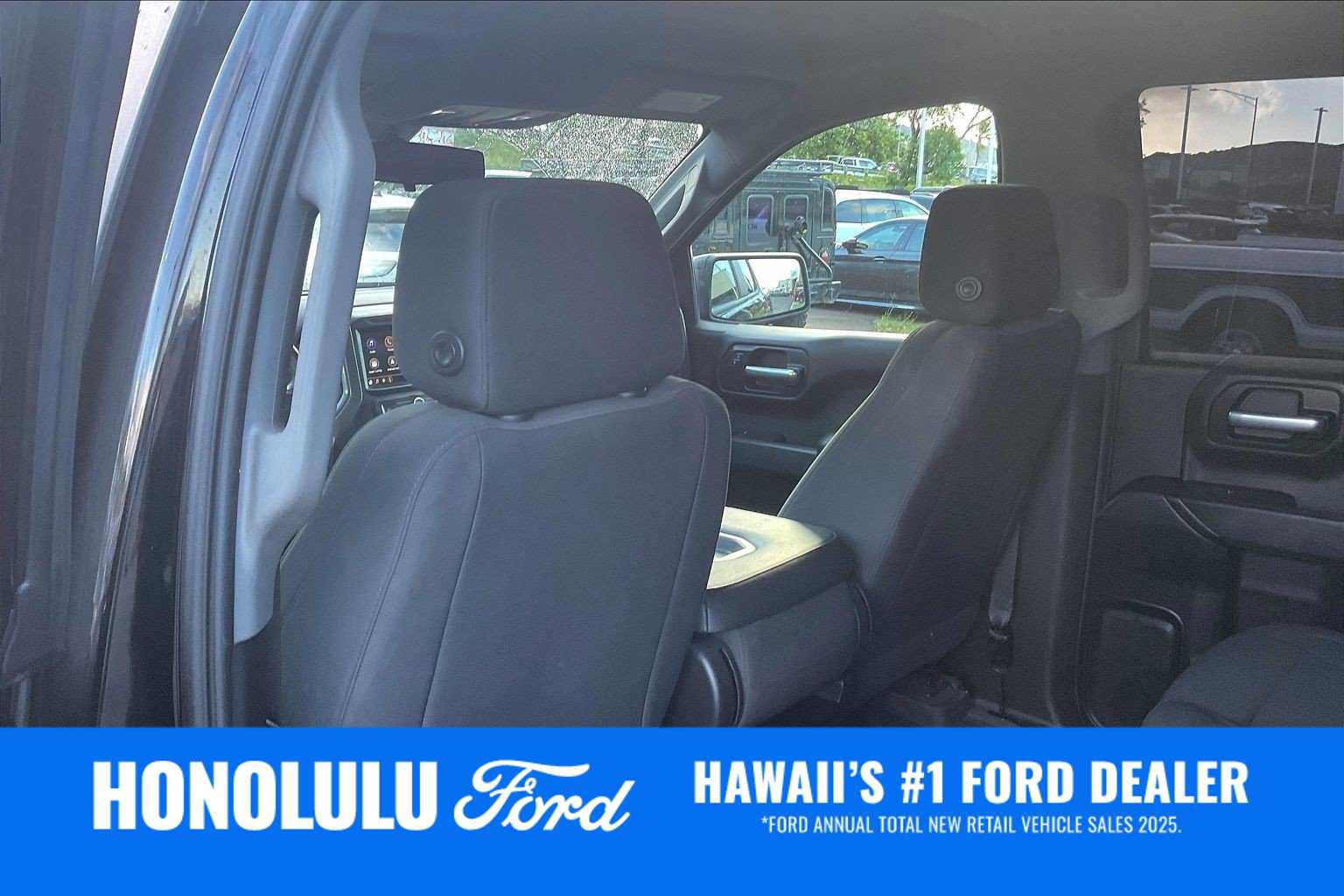 Used 2021 Chevrolet Silverado 1500 Custom Trail Boss AWD/4WD image 12