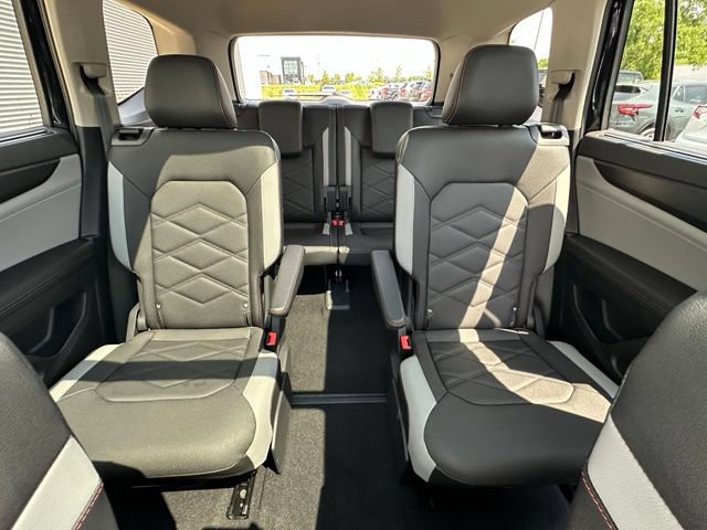 Certified 2026 Volkswagen Atlas Peak Edition AWD/4WD image 25
