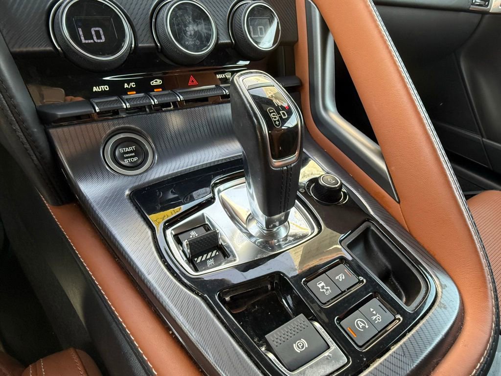 Used 2018 Jaguar F-TYPE R-Dynamic AWD/4WD image 15