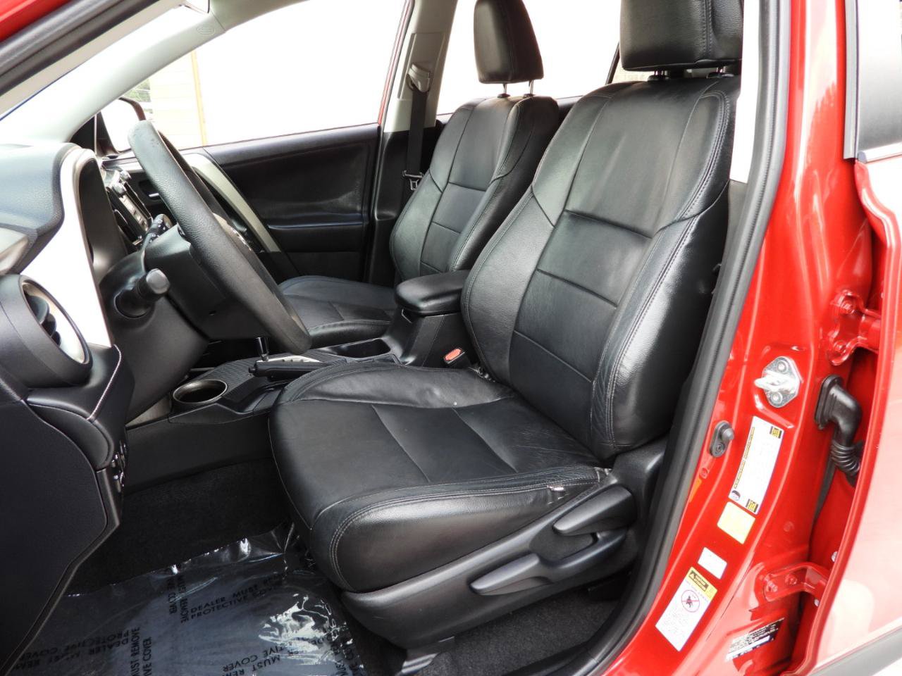 Used 2015 Toyota RAV4 XLE FWD image 44