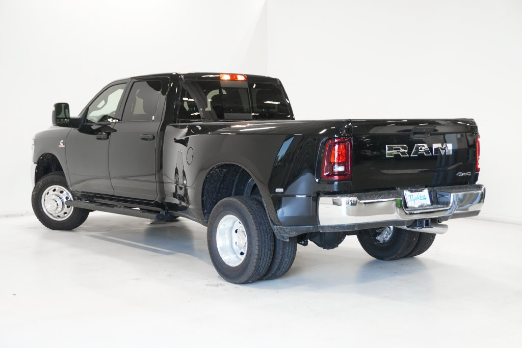 New 2027 RAM 3500 Tradesman AWD/4WD image 23