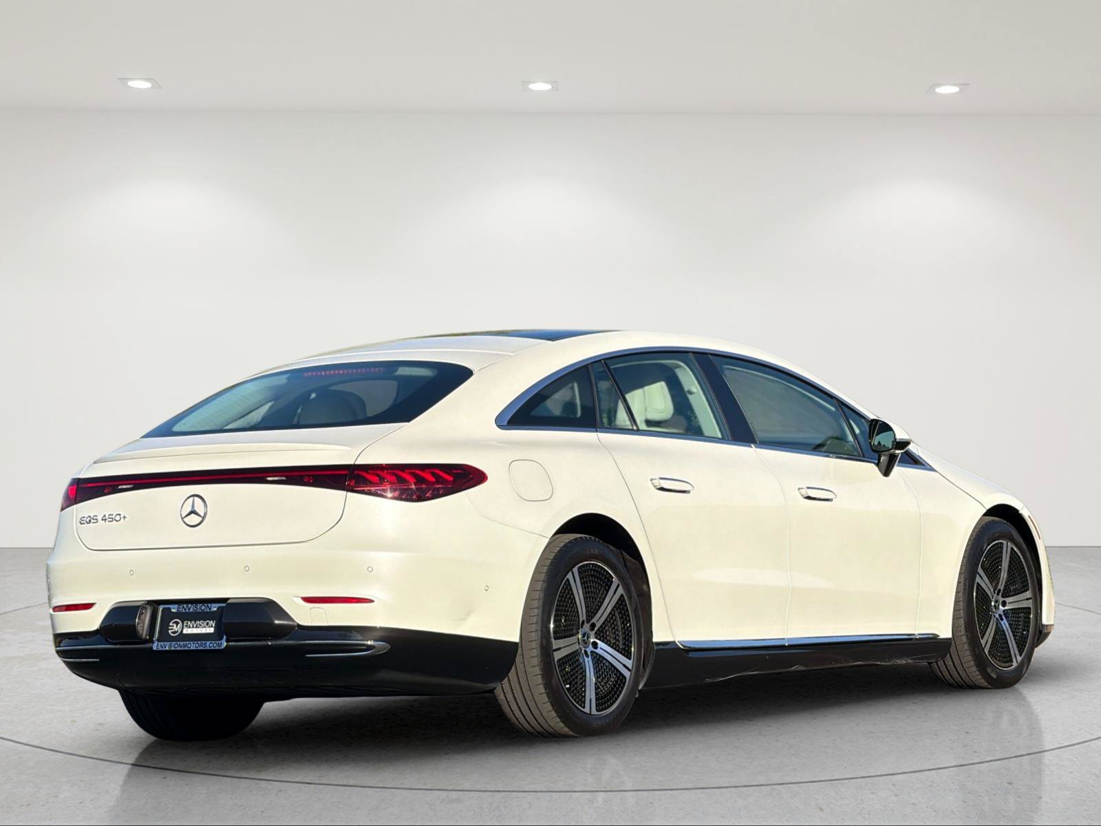 Used 2022 Mercedes-Benz EQS 450+ Sedan image 5