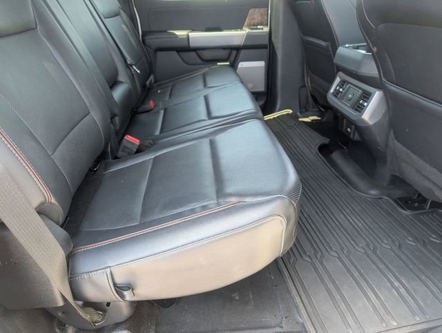 Used 2024 Ford F450 Lariat AWD/4WD image 31