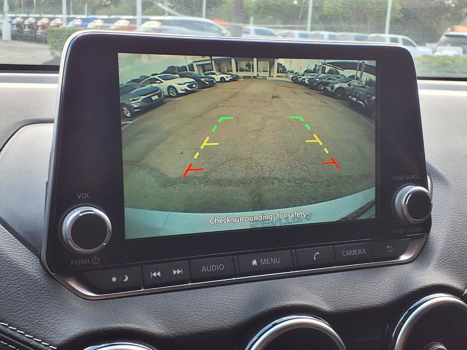Used 2022 Nissan Sentra SV FWD image 4