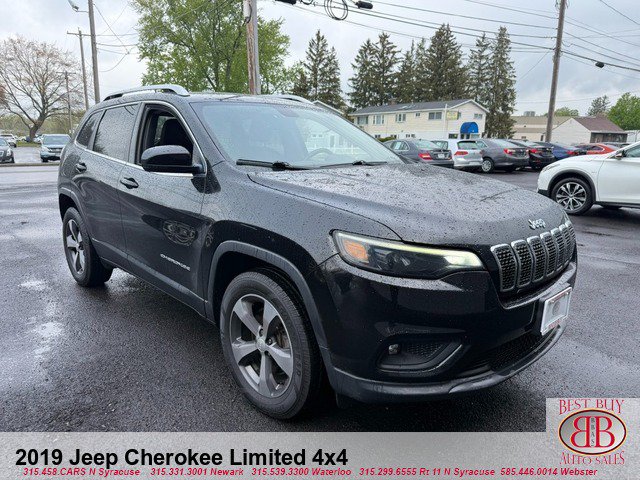 Used 2019 Jeep Cherokee Limited AWD/4WD image 1