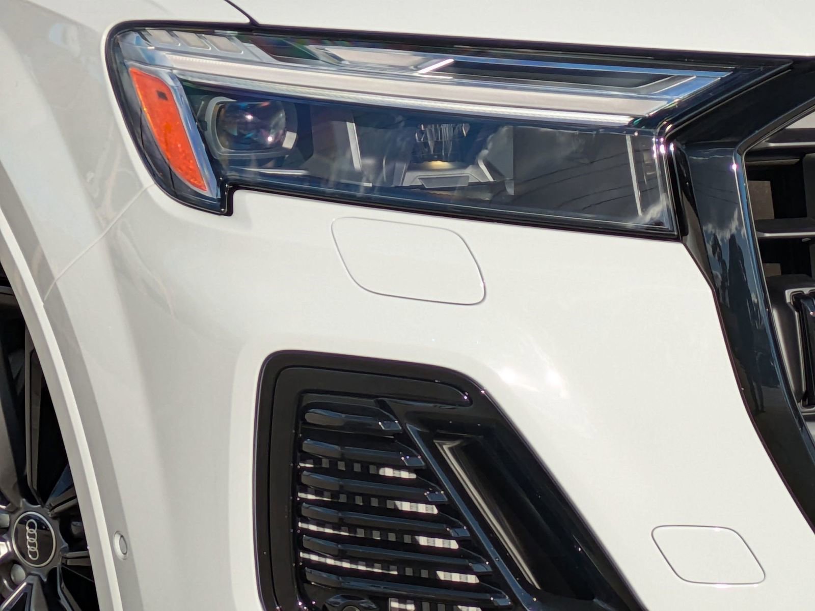 New 2026 Audi Q7 3.0T Premium Plus AWD/4WD image 14