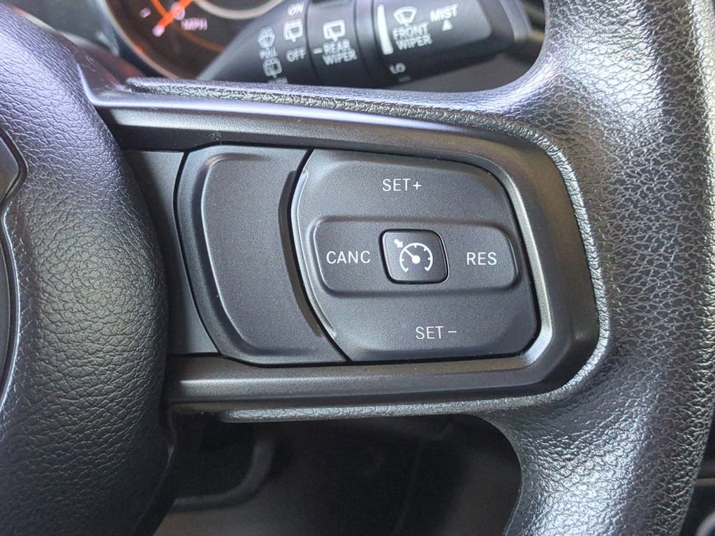 Used 2022 Jeep Wrangler Unlimited Sport image 26