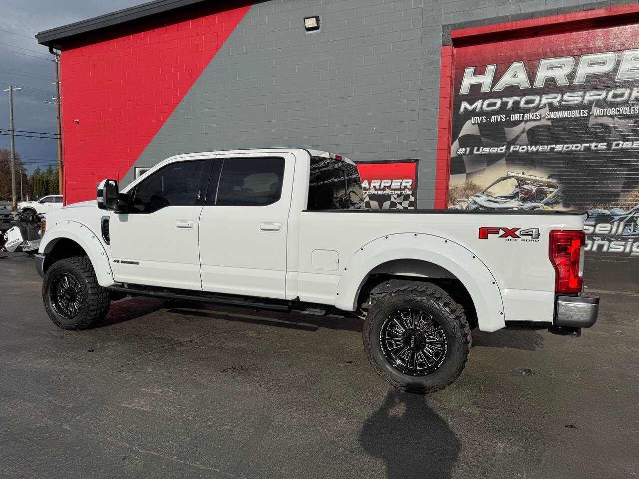 Used 2019 Ford F250 Lariat w/ Lariat Value Package image 10