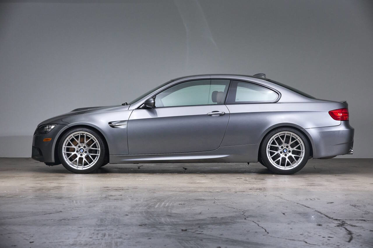 Used 2011 BMW M3 Coupe RWD image 8