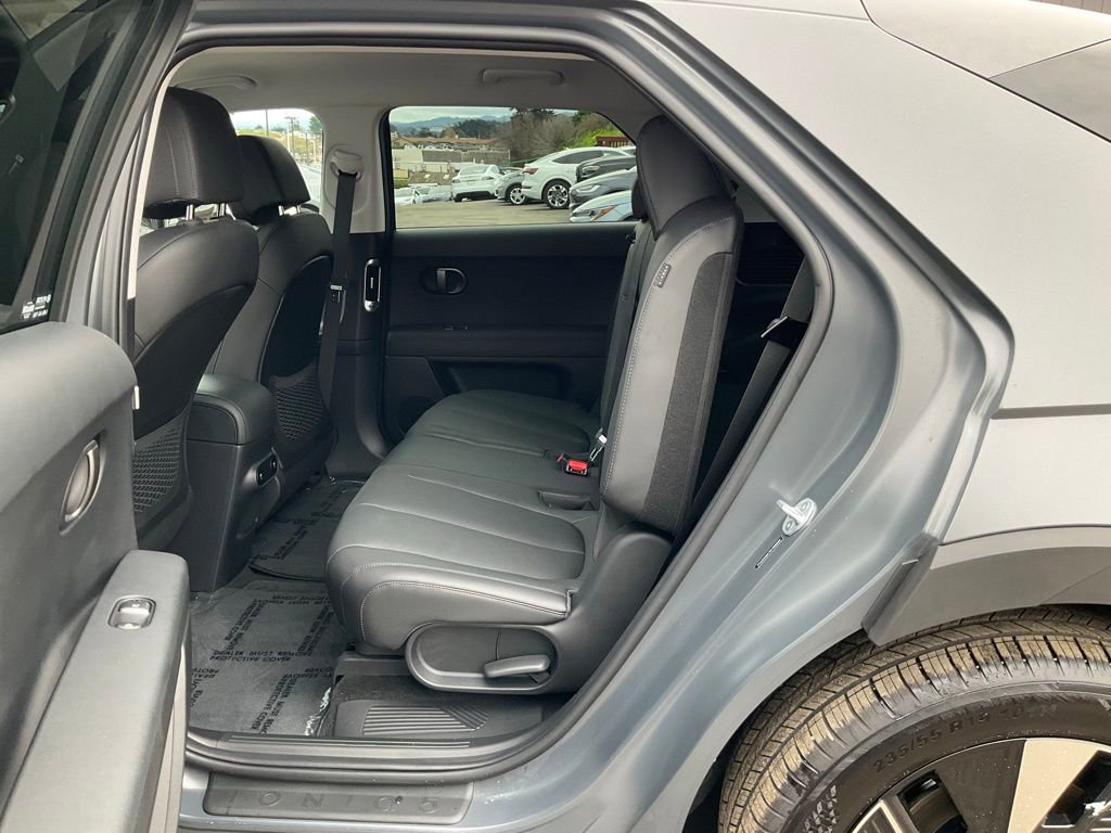 Used 2025 Hyundai Ioniq 5 SEL image 8