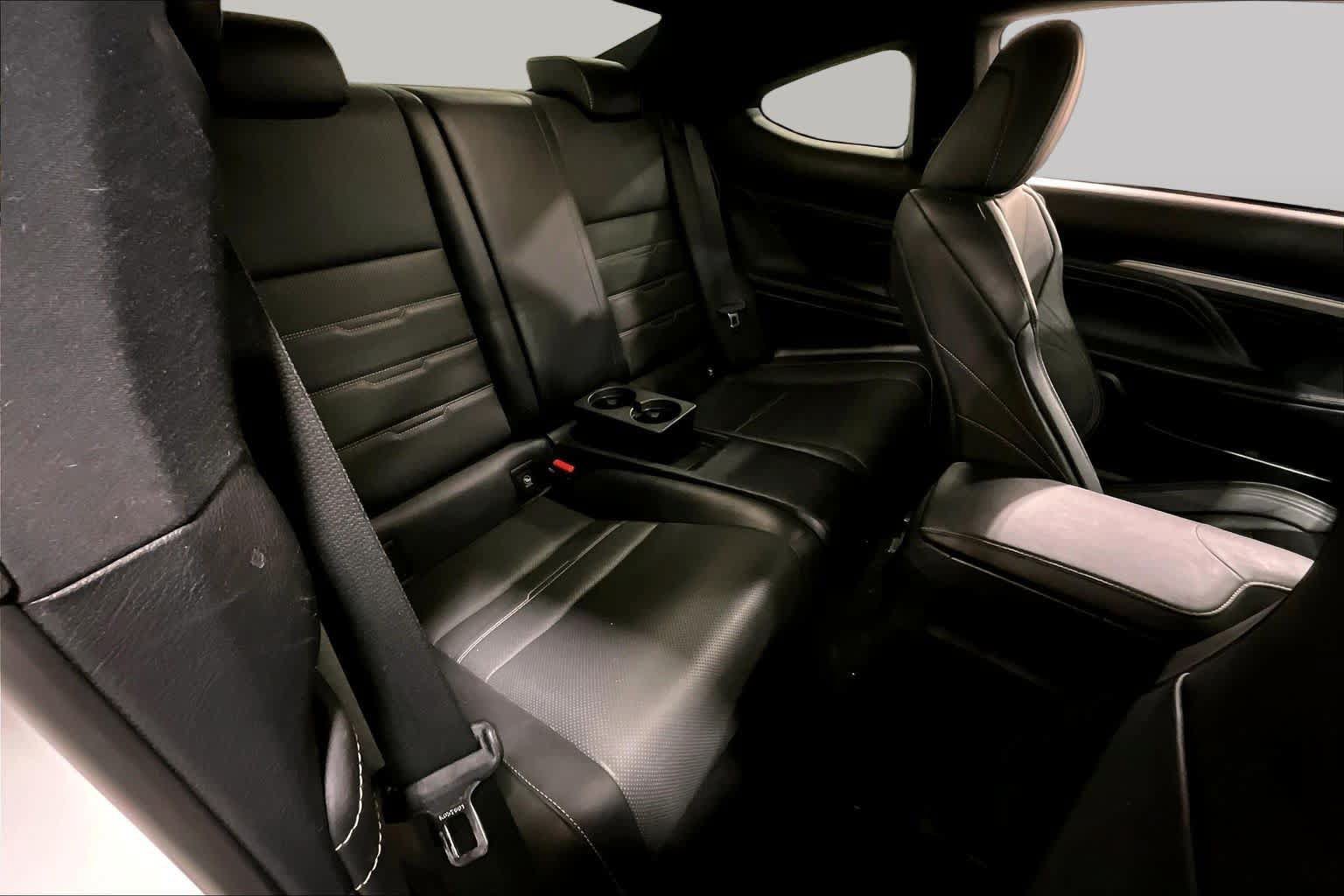 Used 2016 Lexus RC 200t RWD image 19