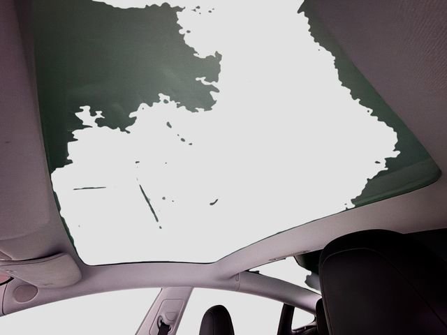 Used 2018 Tesla Model 3 Mid Range RWD image 14