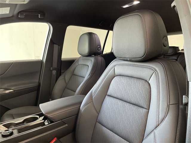 New 2026 Chevrolet Equinox LT w/ Convenience Package II image 20