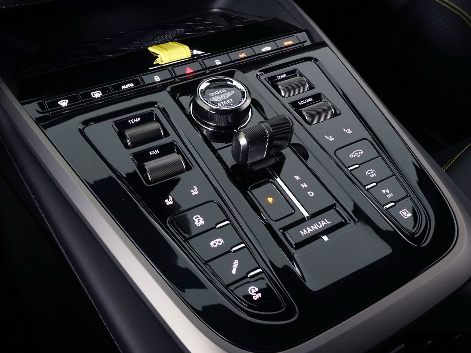 New 2026 Aston Martin DBX 707 image 25