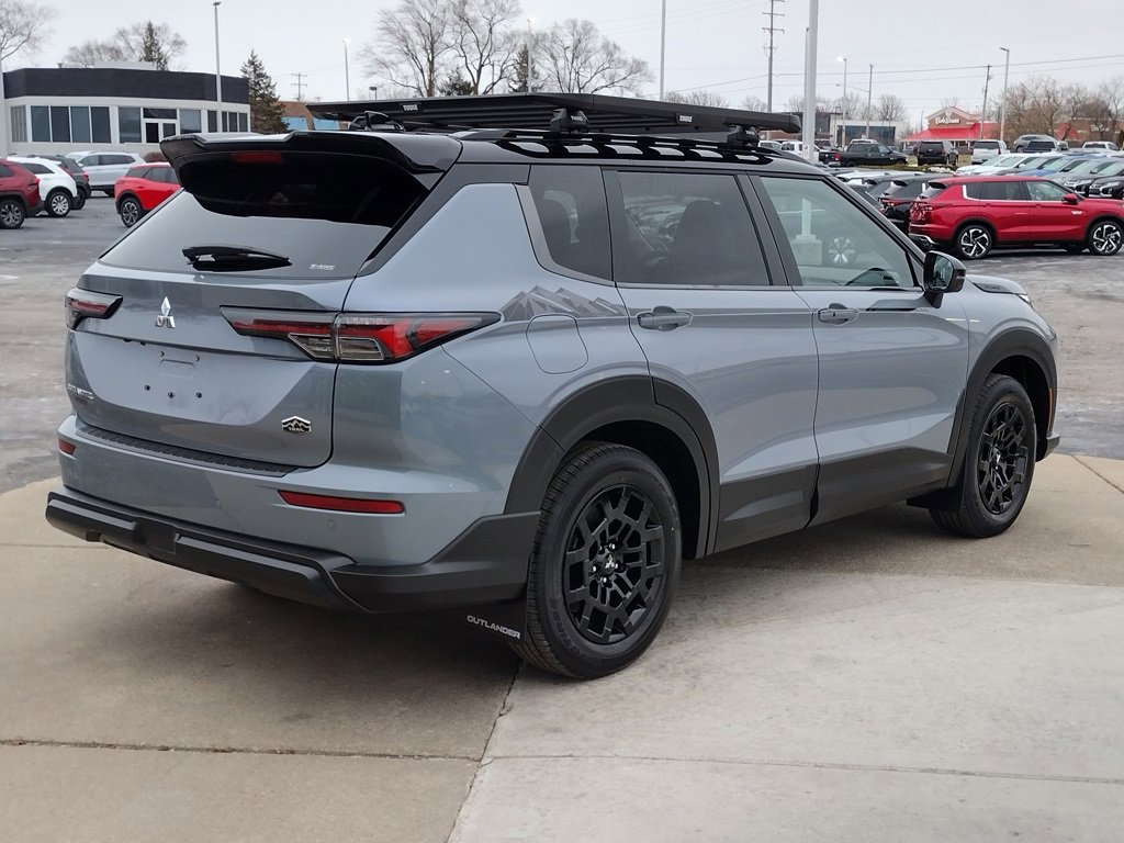 New 2026 Mitsubishi Outlander Trail Edition image 15