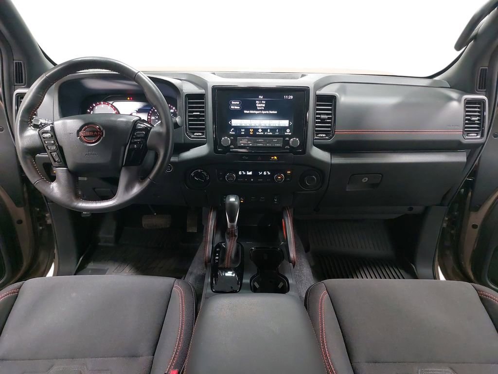 Used 2024 Nissan Frontier PRO-4X w/ Pro Convenience Package image 9