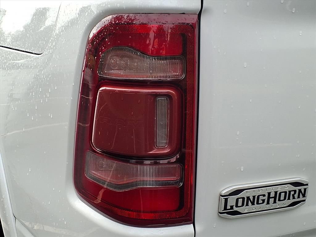 Certified 2022 RAM 1500 Limited image 28