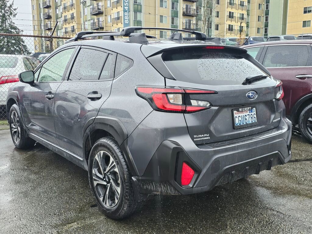 Used 2024 Subaru Crosstrek 2.0i Premium image 5
