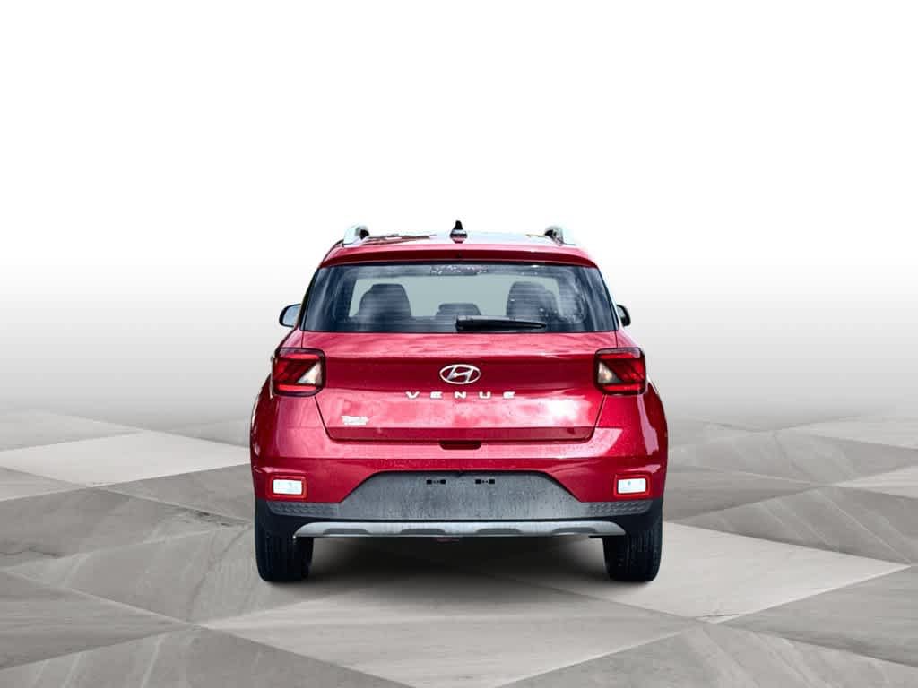 Used 2022 Hyundai Venue SEL FWD image 7