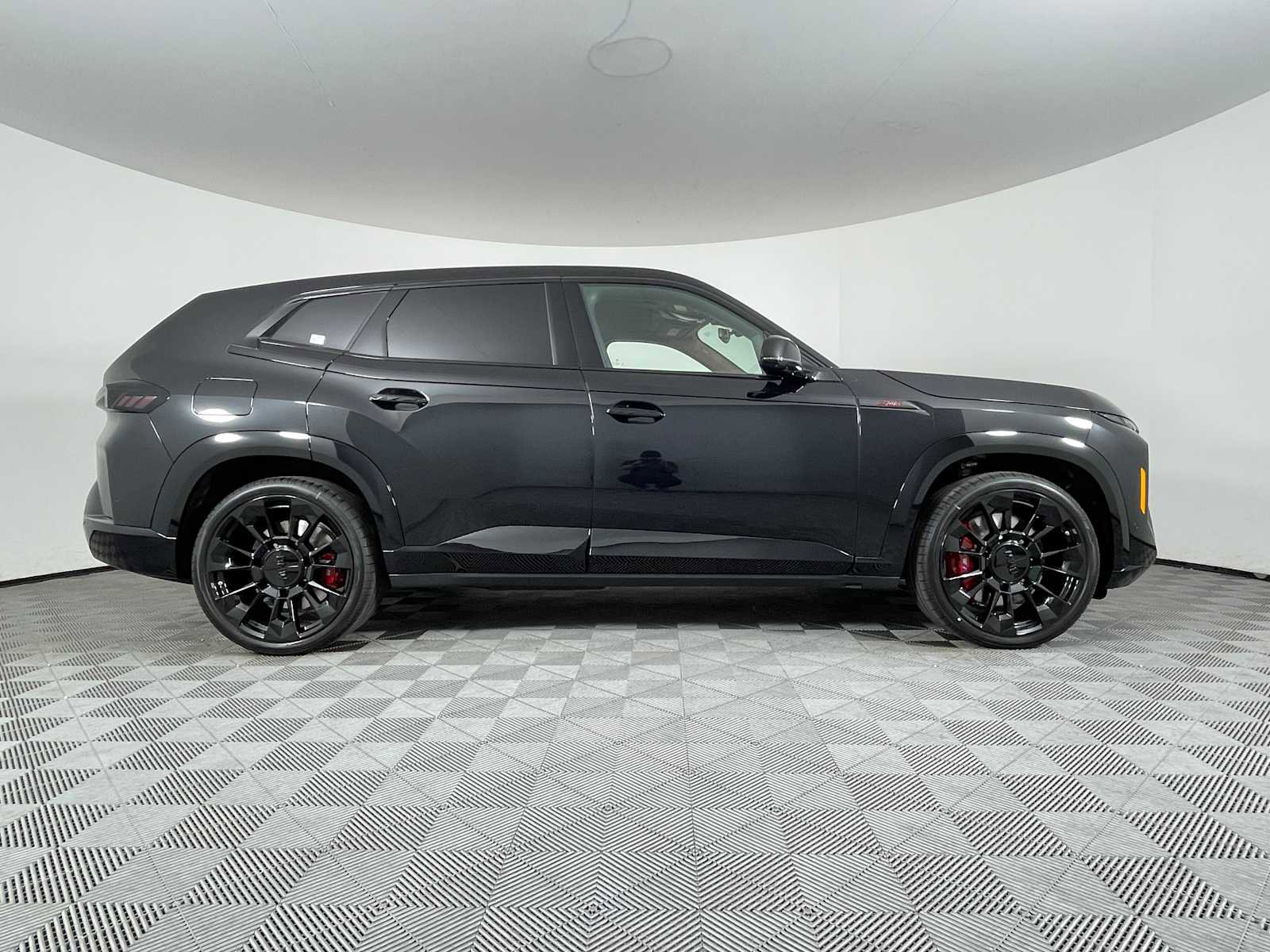 New 2026 BMW XM Label Red image 12