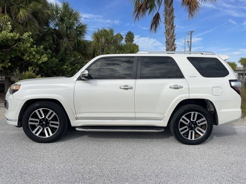 Used 2016 Toyota 4Runner Limited image 3