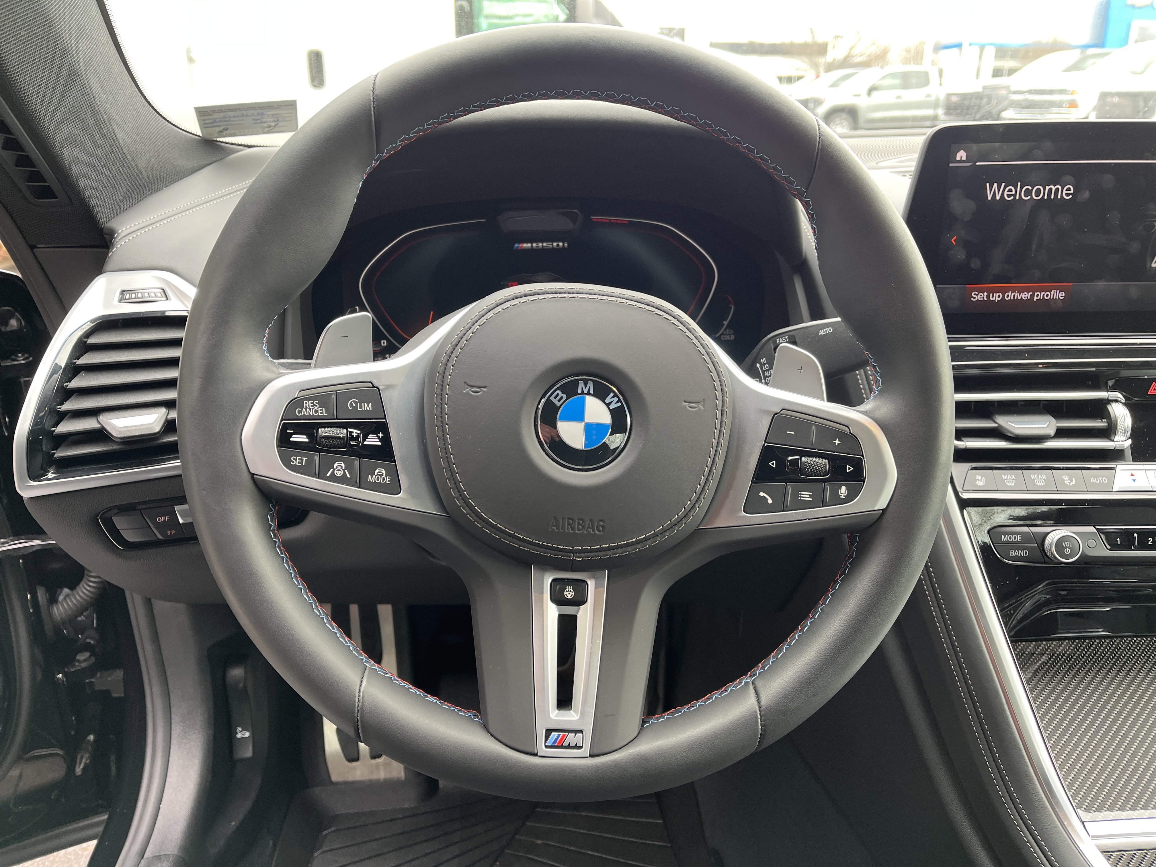 Used 2025 BMW M850i xDrive Coupe image 18