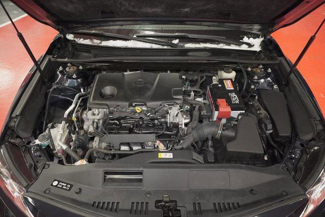 Certified 2018 Toyota Camry LE w/ Convenience Package FWD image 8