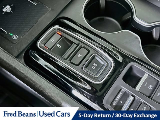 Used 2024 Honda Pilot Touring image 23