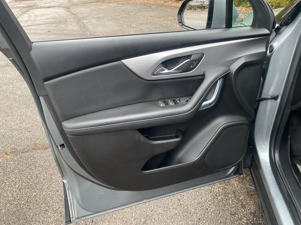 Used 2023 Chevrolet Blazer LT w/ Driver Confidence Package image 10