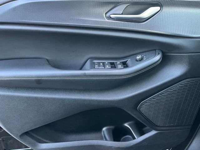 Used 2023 Jeep Grand Cherokee Laredo image 20