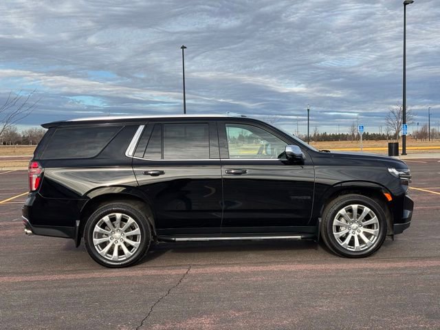 Used 2021 Chevrolet Tahoe Premier w/ Premium Package image 2