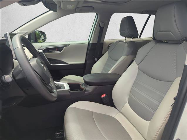 Used 2022 Toyota RAV4 Limited w/ Limited Grade Weather Package FWD image 19