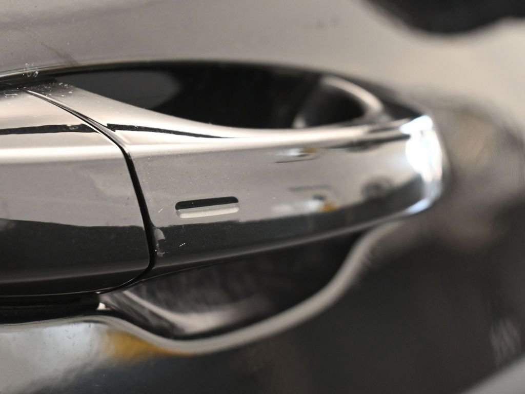 Used 2024 Volkswagen Atlas Cross Sport SEL Premium R-Line image 45