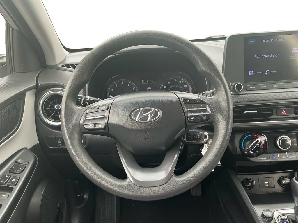 Used 2022 Hyundai Kona SE FWD image 18