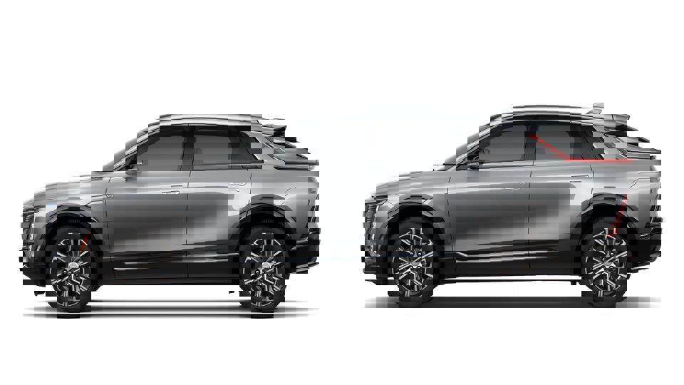 New 2025 Cadillac Lyriq Luxury image 26