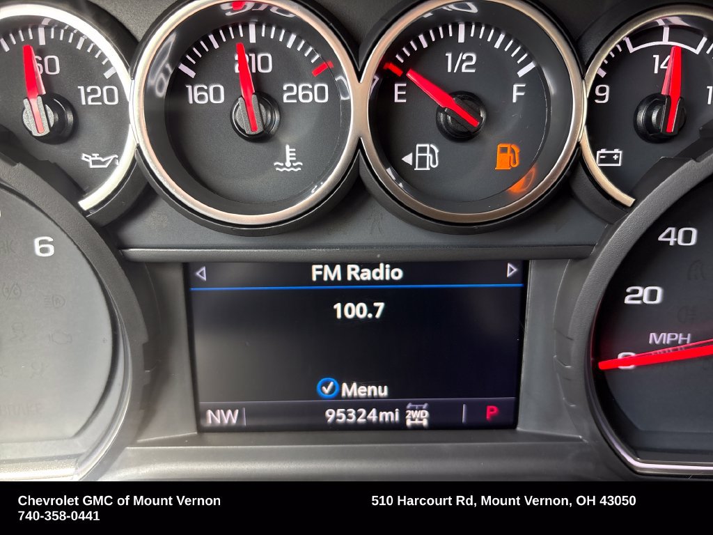 Used 2023 Chevrolet Suburban LS AWD/4WD image 20