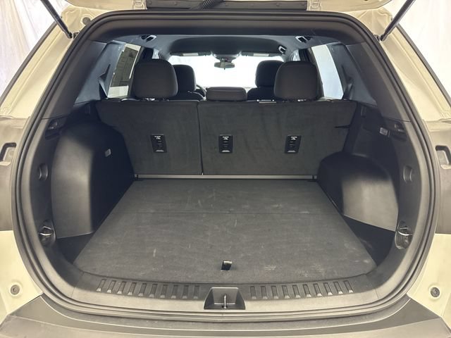 Certified 2026 GMC Terrain Elevation AWD/4WD image 23