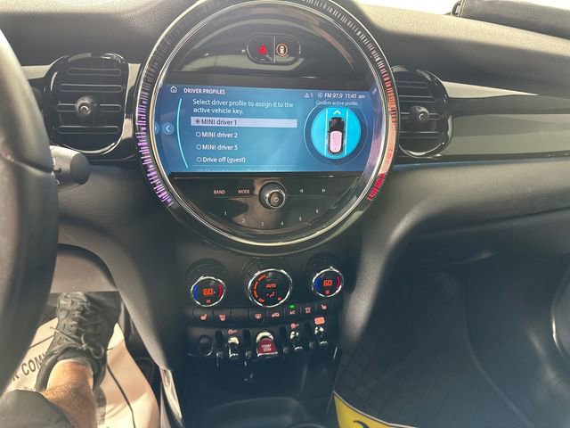 Used 2023 MINI Cooper S image 29