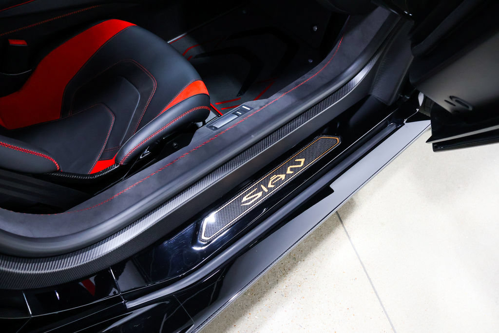 Used 2021 Lamborghini Sian Coupe AWD/4WD image 43