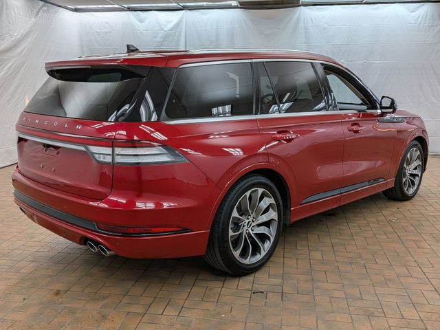 Used 2021 Lincoln Aviator Grand Touring w/ Equipment Group 302A image 7