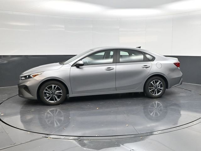Used 2024 Kia Forte LXS image 6