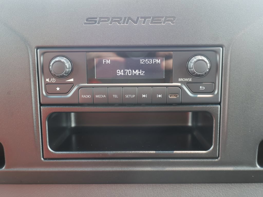 Used 2024 Mercedes-Benz eSprinter 170 Cargo image 35
