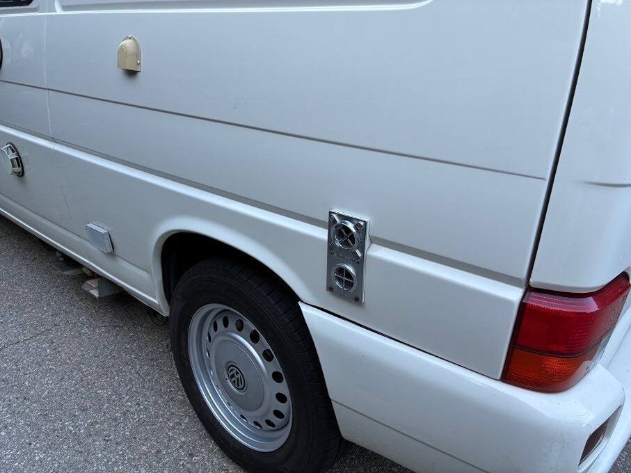 Used 2003 Volkswagen Eurovan Camper FWD image 31