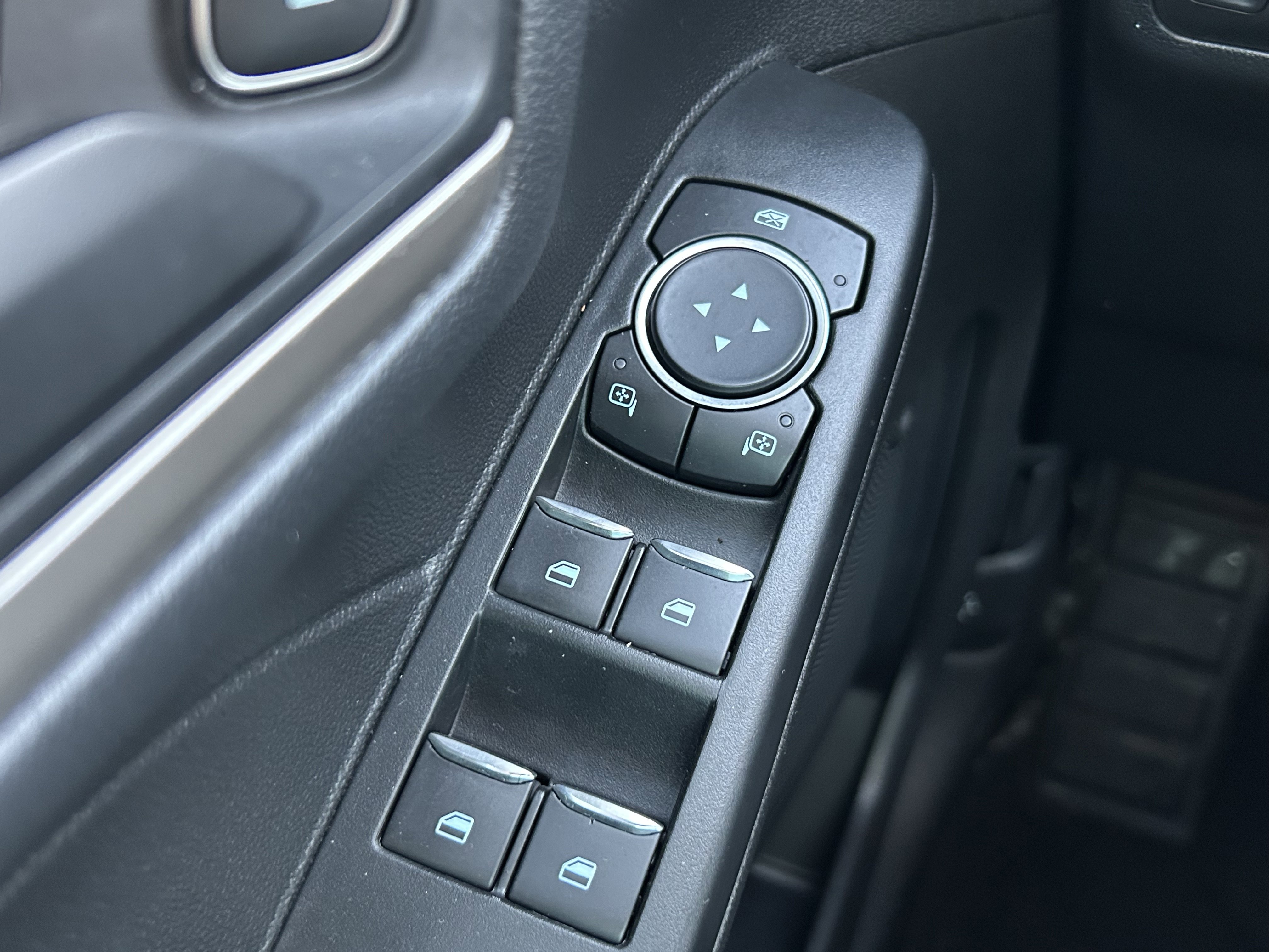 Used 2022 Ford Escape SE w/ Convenience Package image 19